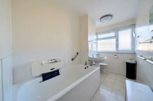 Photo 8- click for photo gallery